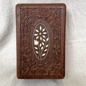 Vintage sheesham wood carved box